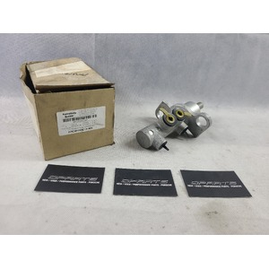 Porsche 997 997.2 Carrera 4 Turbo GT2 RS GT3 Brake Master Cylinder
